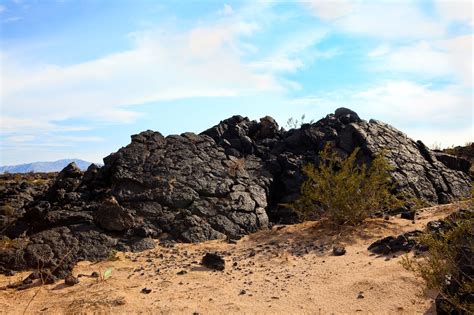 Forgotten Destinations: Amboy Crater