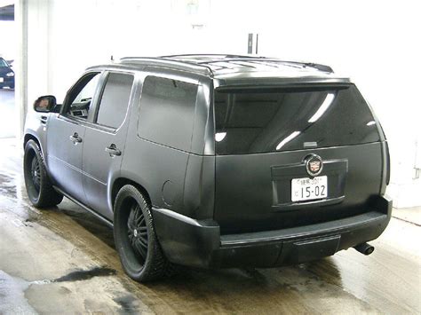 A matte black Cadillac Escalade?! See, Japan has... - Amazing things ...