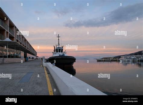 At the Hobart waterfront Stock Photo - Alamy