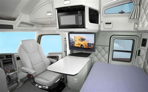 Kenworth Sleeper Interior - Bing Images | 18-WHEELERS | Pinterest ...