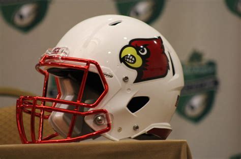 Louisville Football Bowl Projections Week 7 – The Crunch Zone