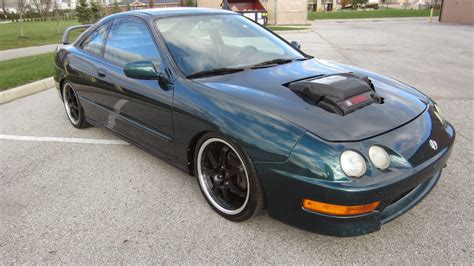 Daily Turismo: 10k: VTEC Kicked In...No: 1997 Acura Integra V6 Swap