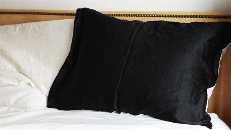 Best silk pillowcases of 2024, tried and tested | CNN Underscored