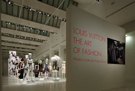 Nob: New Louis Vuitton Store Opening in Milan & "Louis Vuitton: The Art ...