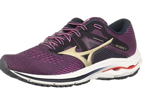 7 Best Flat Feet Running Shoes + Runners' Buying Guide 2024