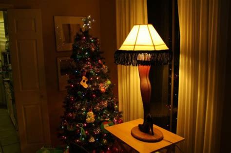 How to Make the Original, “A Christmas Story” Leg Lamp (42 pics ...