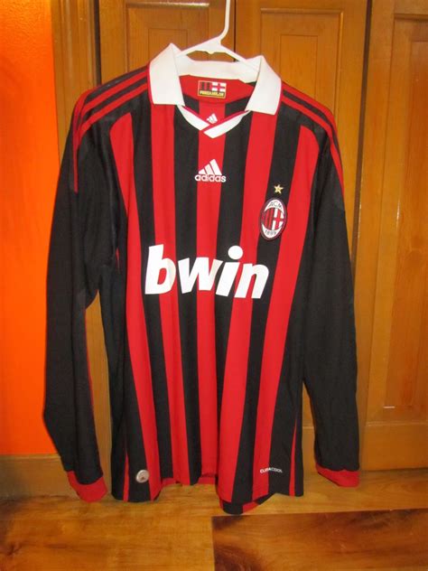 Kit Collection - My Soccer Jersey Collection: AC Milan 2009-2010 Home