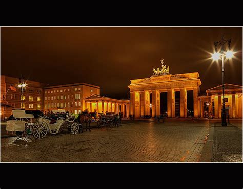 Brandenburg Gate @ Night - Travel - Photo.net