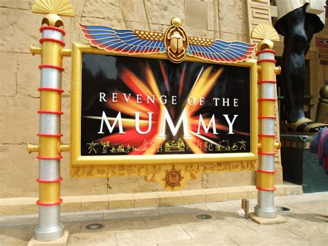 Universal Studios Singapore: Revenge of the Mummy