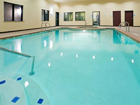 Holiday Inn Express Hotel & Suites Lubbock West in Lubbock (TX) - Room Deals, Photos & Reviews