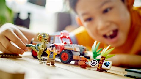 LEGO Finds a Way with 5 New Jurassic Park Building Sets - The Toy Insider