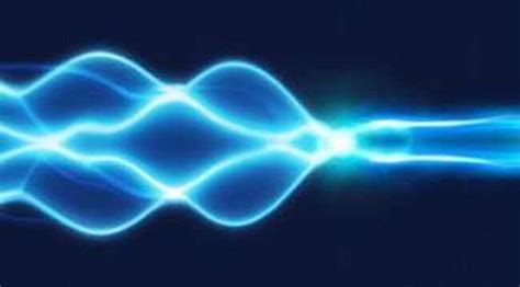 Quantum interference of light: Anomalous phenomenon found