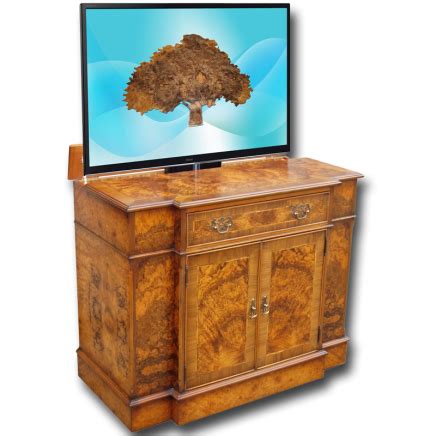 Reproduction TV & HiFi Cabinets Traditional Furniture | Marshbeck