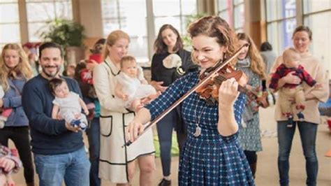 Violinist Hilary Hahn gives concerts for babies | News | The Strad