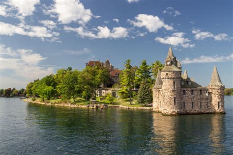 Things to do in the Finger Lakes with kids. | Castles to visit, Autumn in new york, Seneca falls ...