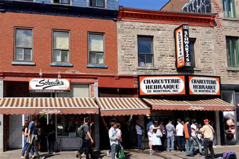 Guide to the Best Montreal Smoked Meat