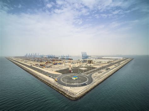 Abu Dhabi Ports announces expansion of Khalifa Port is on course - LogisticsGulf