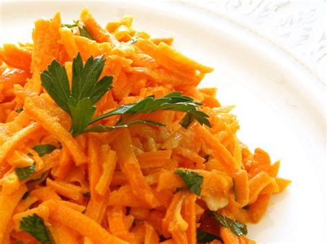 Grated Carrot Salad | Thrive Connection