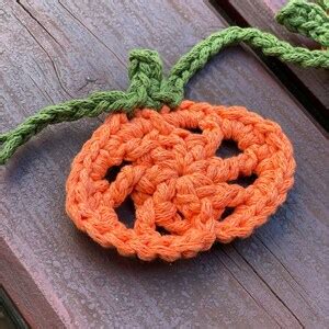 Crochet Halloween Pumpkin Garland - Etsy