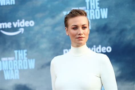 Yvonne Strahovski - "The Tomorrow War" Premiere in LA • CelebMafia