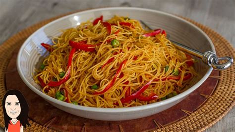 EASY Curried Singapore Rice Noodles - No Oil Low Fat Recipe! – Just ...