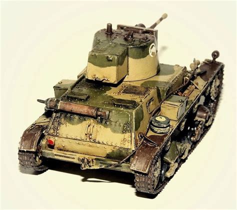 Model of a British tank 7TP LIGHT TANK assembled from Mirage Hobby kit ...