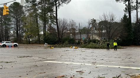 Tornado in Garner, disaster relief heads to Tennessee | wfmynews2.com