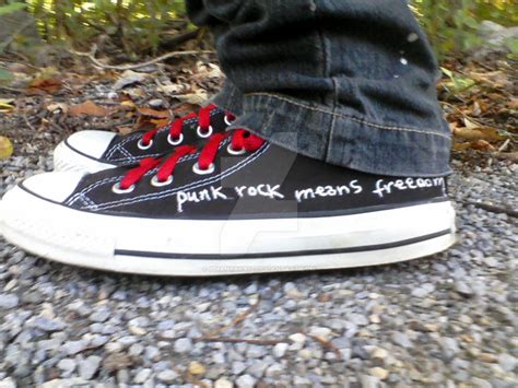 Kurt Cobain Converse by pdianrkkx12 on DeviantArt