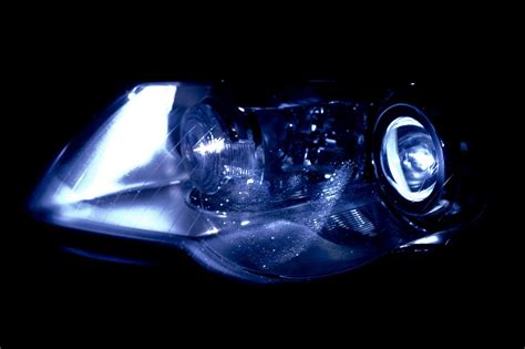 The Best Headlight Bulbs in 2021 | Pro Car Reviews