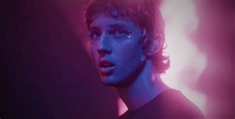 Troye Sivan - YOU live at Jimmy Fallon Show