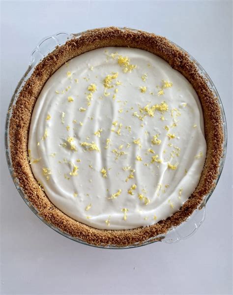 No Bake Lemon Icebox Pie - Dang That's Sweet