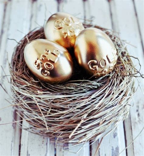 15 Creative Easter Egg Decorating Ideas - YesMissy | Easter eggs diy, Gold easter eggs, Easter diy