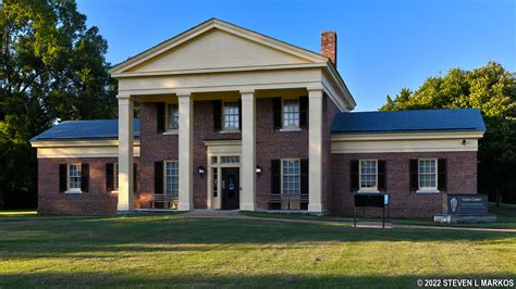 Shiloh National Military Park | VISITOR CENTERS