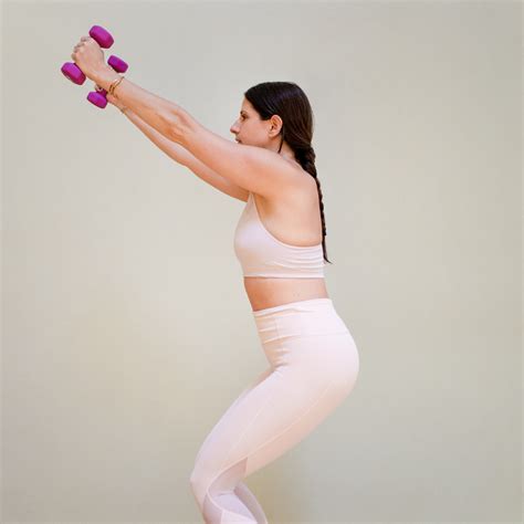 5 Ways to Incorporate Free Weights into Your Yoga Practice