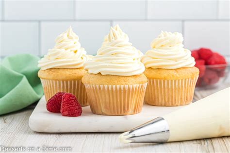 Cool Whip Frosting Recipe, Only 4 Ingredients