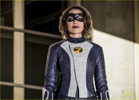 'The Flash' Reveals Nora West-Allen in Her XS Suit in First Pics From Season 5 Premiere | Photo ...