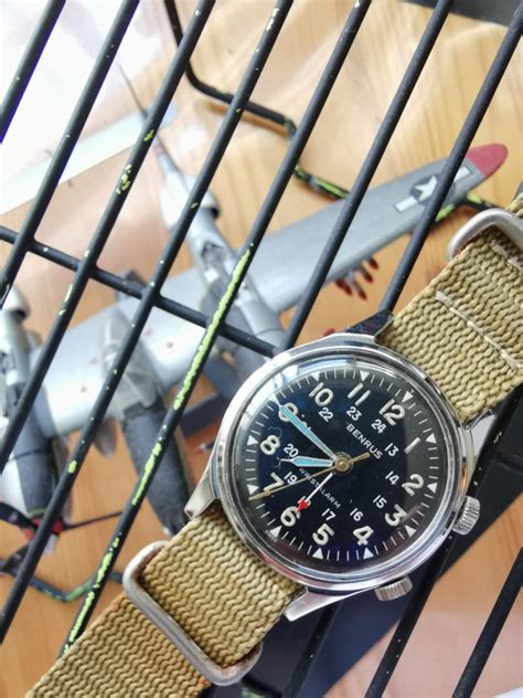 Super Rare Vintage Mechanical Military Alarm Watch, Women's Fashion ...