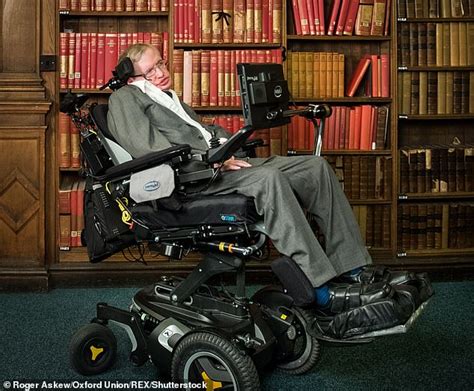 How time travel COULD work: Expert explains Stephen Hawking's final ...