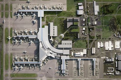 Architectus, Grimshaw appointed to design new Auckland Airport terminals | ArchitectureAu