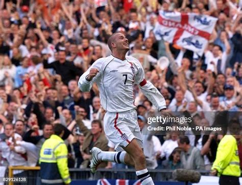 David Beckham Greece Photos and Premium High Res Pictures - Getty Images