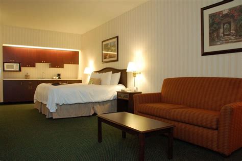 Hampton Inn by Hilton Ottawa Ottawa, Ontario, CA - Reservations.com