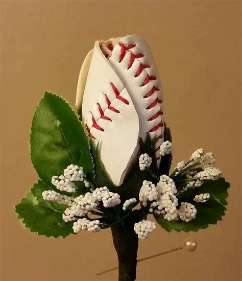 Baseball flower | Baseball flowers, Fun crafts, Flowers