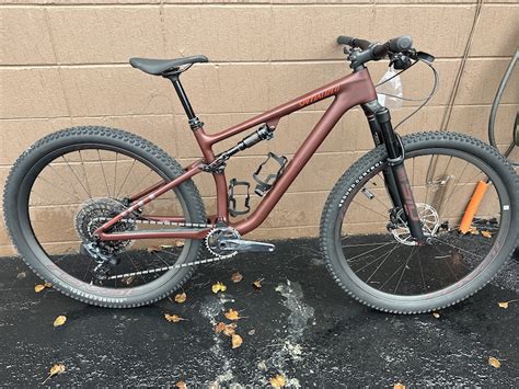 2023 Specialized Epic Evo Expert Medium For Sale