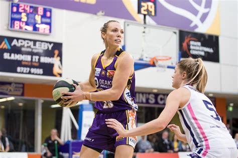 Boomers Celebrate Hard-Fought Win Against Adelaide - Melbourne Boomers