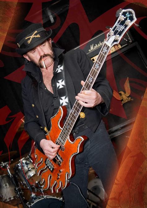 Lemmy Kilmister | Lemmy kilmister, Lemmy motorhead, Guitar