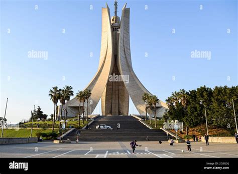 Algiers landmarks hi-res stock photography and images - Alamy