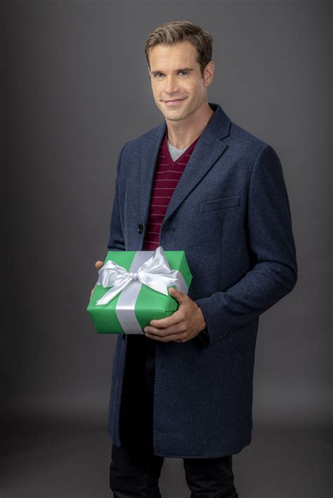 Stephen Huszar as Mike on Return to Christmas Creek | Hallmark Movies and Mysteries