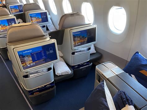 Review: Lufthansa A350 Business Class - Live and Let's Fly