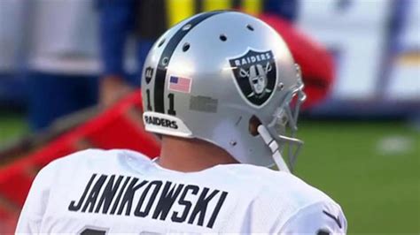 Sebastian Janikowski nails 44-yard field goal for lead