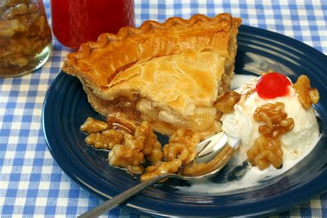 Apple Pie Ala Mode stock photo. Image of french, cake - 5470840